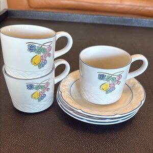 Vina FERA Durasafe Dinnerware Japan Cream Mug Set with Floran Design